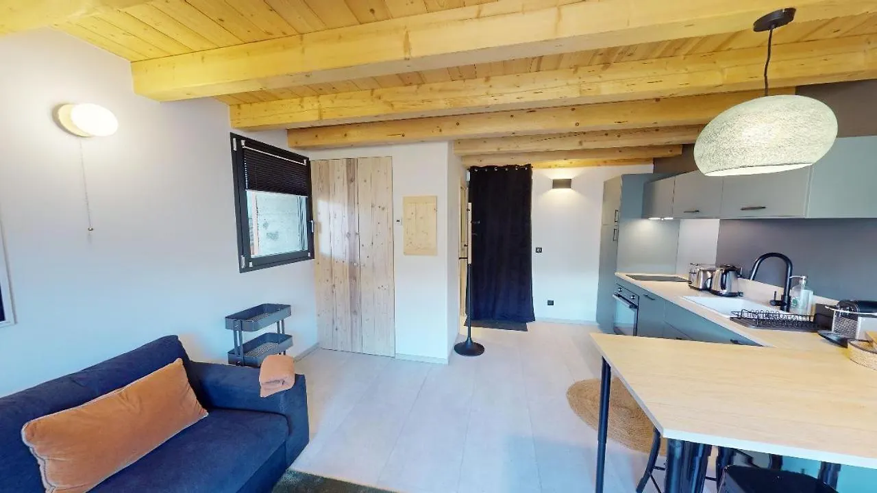 La Petite Maison Bourg-Saint-Maurice 0*,  France